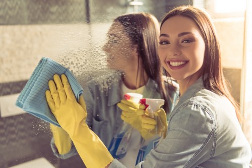 Local deep cleaning team working in Belgravia